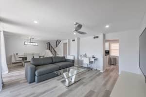 400 Commodore Dr 316, Plantation, FL 33325 Sold 10/15/25