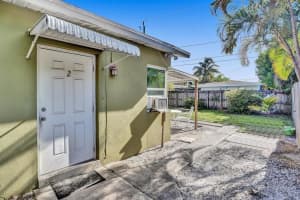227 NE 24th Ave 1, Pompano Beach, FL 33062 - MLS#F10522863