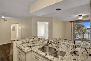 1200 Scotia Drive 306, Hypoluxo, FL 33462 - MLS#F10522900