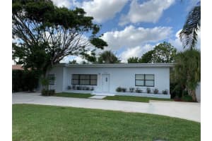 3405 Dover Rd, Pompano Beach