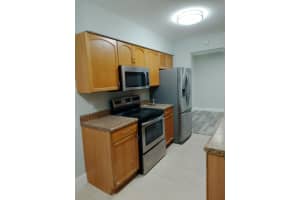 1424 White Pine Dr, Wellington, FL 33414 - MLS#F10522913