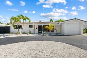 2172 Ne 62nd St, Fort Lauderdale