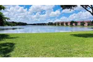 13800 Sw 5th Ct 306 M, Pembroke Pines