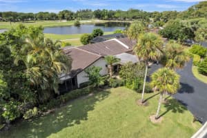 21180 Juego Cir 18A, Boca Raton, FL 33433 - MLS#F10523040
