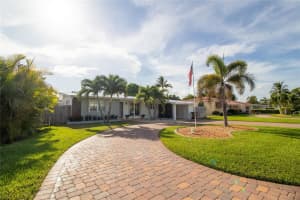 925 Se 14th Avenue, Deerfield Beach