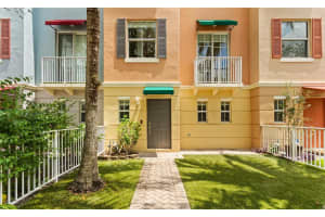 530 Ne 7th Ave 1, Fort Lauderdale