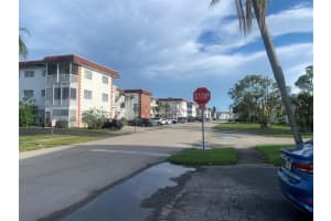 1490 NW 43rd Ave 310, Lauderhill, FL 33313 - MLS#F10523096
