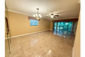 4215 NW 22nd St 2117, Coconut Creek, FL 33066 - MLS#F10523120