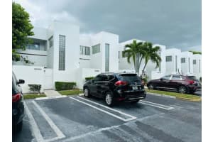 5040 Elmhurst Rd A, West Palm Beach, FL 33417 - MLS#F10523121