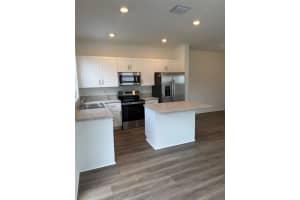 20691 NE 7th PL, Miami, FL 33179 Sold 10/15/25