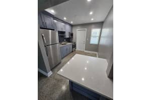 325 Phippen Rd 2, Dania Beach, FL 33004 - MLS#F10523151