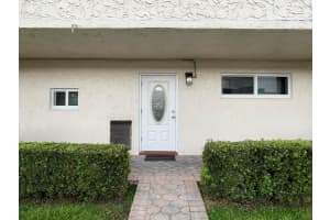 361 S Hollybrook Dr 103, Pembroke Pines, FL 33025 - MLS#F10523155