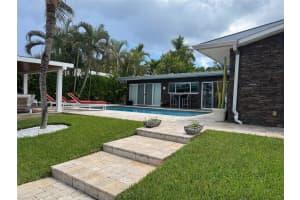 2761 NE 57th Ct, Fort Lauderdale, FL 33308 - MLS#F10523160