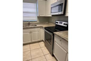 528 19 Street B, West Palm Beach, FL 33407 - MLS#F10523164