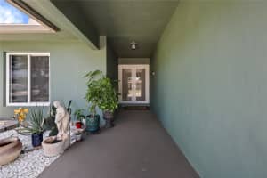 6951 NW 83rd St, Tamarac, FL 33321 Sold 10/03/25