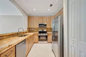 105 Bella Vita Dr 105, Royal Palm Beach, FL 33411 - MLS#F10523191
