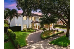 8340 167th Terrace, Miami Lakes, FL 33016 - MLS#F10523203