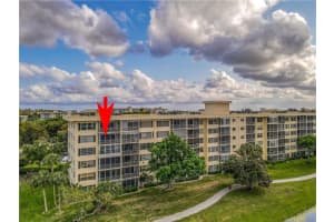 2751 N Palm Aire Drive 501, Pompano Beach
