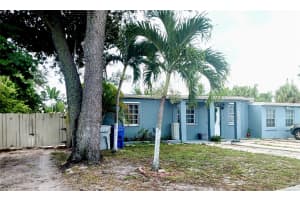 1700 NE 51st St, Pompano Beach, FL 33064 - MLS#F10523222