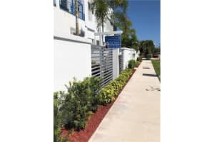 1629 NE 9th St 1629, Fort Lauderdale, FL 33304 - MLS#F10523236