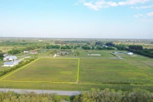 555 65th Avenue, Vero Beach, FL 32968 - MLS#F10523250