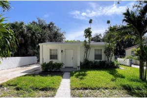 532 NW 15th Ave, Fort Lauderdale, FL 33311 - MLS#F10523251
