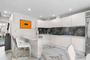 18 Middlesex Dr 18, Wilton Manors, FL 33305 Sold 10/20/25