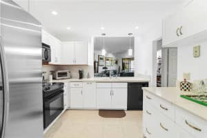 7535 La Paz Blvd 301, Boca Raton, FL 33433 - MLS#F10523275