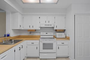 4550 NW 18th Ave 301, Deerfield Beach, FL 33064 - MLS#F10523287