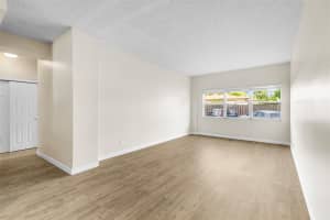 2555 NE 11th St 108, Fort Lauderdale, FL 33304 - MLS#F10523304