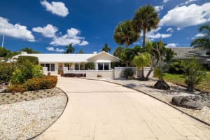 4270 NE 23rd Ave, Lighthouse Point, FL 33064 Sold 10/08/25