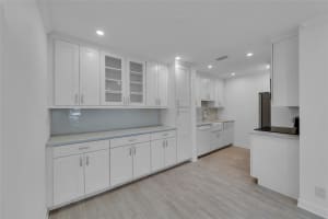 170 Cypress Club Dr 716, Pompano Beach