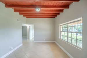 5731 SW 40th Ct, West Park, FL 33023 Sold 12/02/25