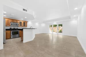 1719 SW 23rd St 1719, Fort Lauderdale, FL 33315 - MLS#F10523372