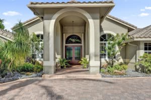 7811 E Upper Ridge Dr, Parkland, FL 33067 - MLS#F10523374