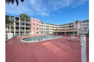 2800 Nw 56th Avenue E302, Lauderhill, Fl 33313, Lauderhill