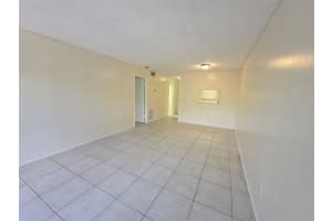 2800 NW 56th Ave E302, Lauderhill, FL 33313 - MLS#F10523377