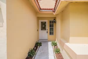 12703 White Coral Dr, Wellington, FL 33414 Sold 12/17/25