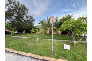 1124 Colonial Road, Fort Pierce, FL 34950 - MLS#F10523405