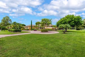 MLS# F10523406, Davie, Florida 33330