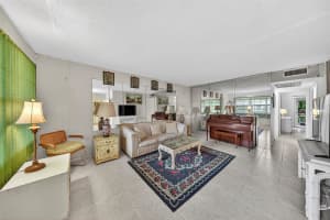 102 Newport F 102, Deerfield Beach, FL 33442 - MLS#F10523409