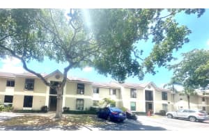 717 Gardens Dr 103, Pompano Beach, FL 33069 - MLS#F10523450