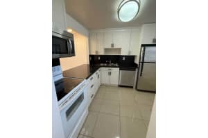 2510 Sw 81st Ave 105, Davie