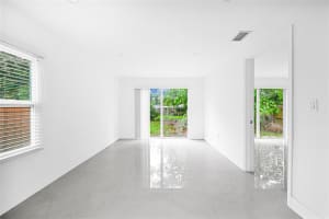 127 NE 8th St, Pompano Beach, FL 33060 - MLS#F10523477