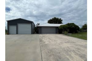 8450 SW 14th Ln, Okeechobee, FL 34974 - MLS#F10523480