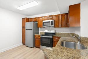 8851 Wiles Rd 108, Coral Springs, FL 33067 Sold 12/04/25