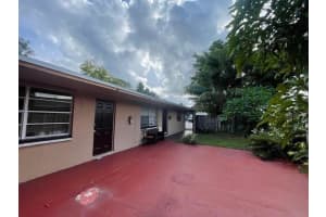 1735 SW 44th Ter, Fort Lauderdale, FL 33317 - MLS#F10523513