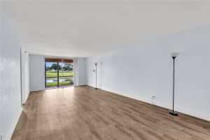 3100 W Rolling Hills Cir 109, Davie, FL 33328 - MLS#F10523517