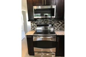 2831 NE 11th Ter, Pompano Beach, FL 33064 - MLS#F10523549