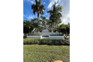 11360 Sw 3rd St 11360, Pembroke Pines
